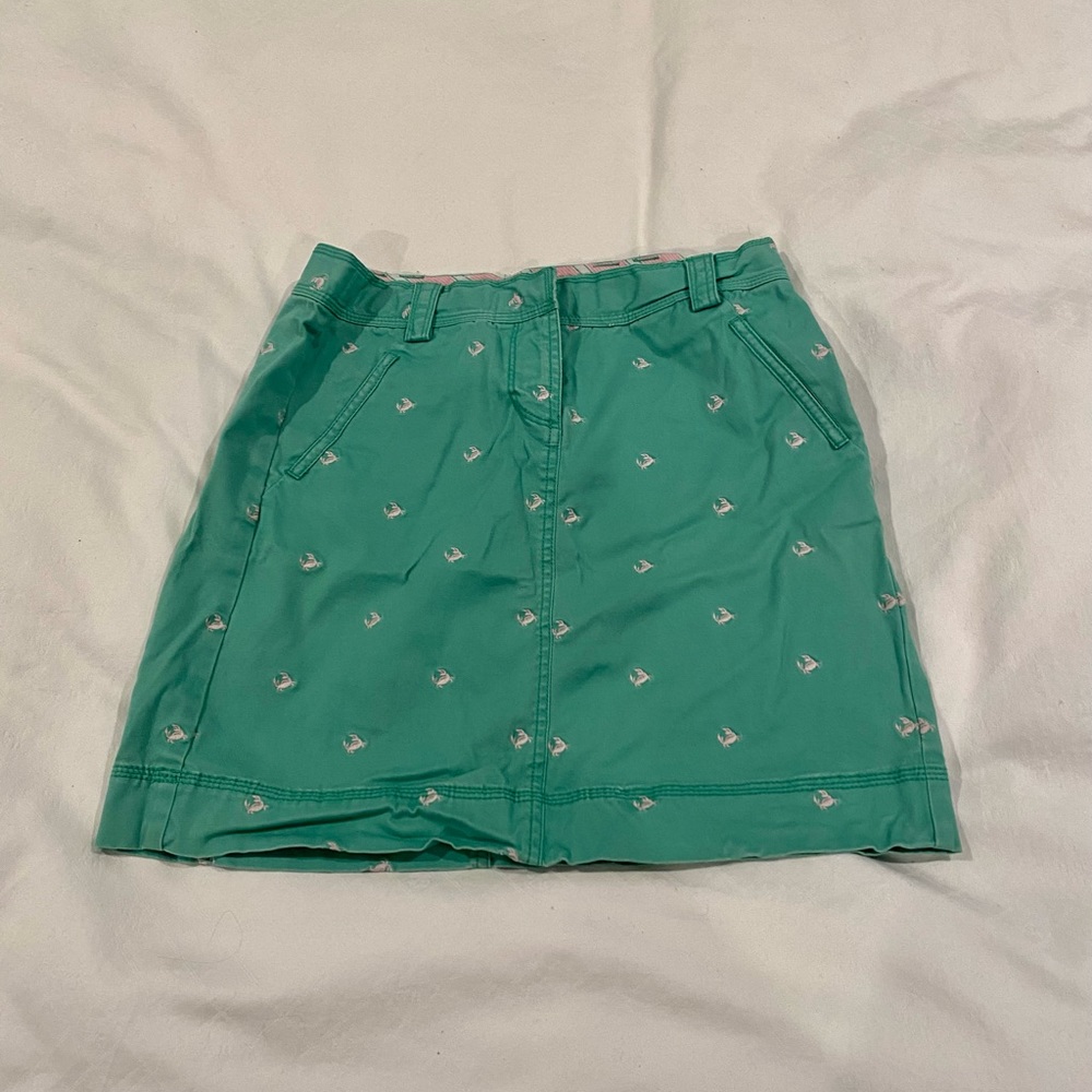 LL Bean green skirt with pale pink crab pattern - size 4